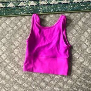 Pink ribbed Lulu double sided tank top!